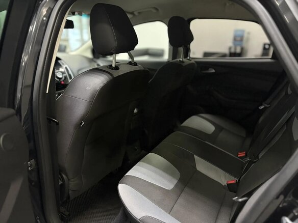 2012 Ford Focus III, чёрный, 690000 рублей - вид 17