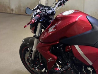 2010 Honda CB 1000R, красный, 820000 рублей, вид 2