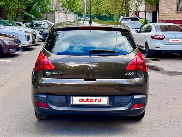 2009 Peugeot 3008 I, коричневый, 650000 рублей - вид 5