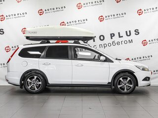 2011 Ford Focus II Рестайлинг, белый, 519000 рублей, вид 5