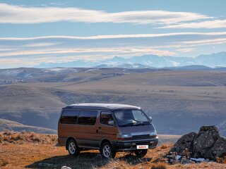 1991 Toyota HiAce H100, коричневый, 495000 рублей, вид 1