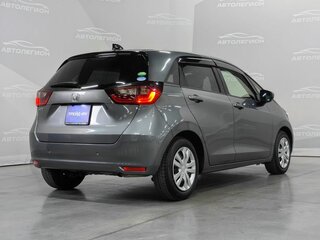 2020 Honda Fit IV, серый, 1300000 рублей, вид 5