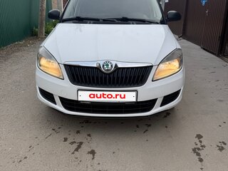 2012 Skoda Fabia II Рестайлинг, белый, 500000 рублей, вид 1