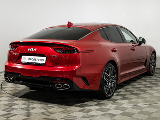 2022 Kia Stinger I Рестайлинг, красный, 3240000 рублей, вид 5