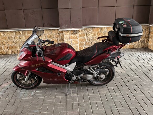 2005 Honda VFR 800, красный, 325000 рублей - вид 7