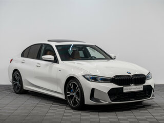 2022 BMW 3 серии 320i VII (G2x) Рестайлинг, белый, 5050000 рублей, вид 3