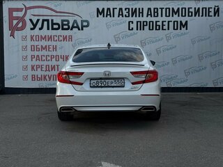 2021 Honda Accord X Рестайлинг, белый, 2930000 рублей, вид 5
