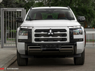 2026 Mitsubishi L200 VI, белый, 6490000 рублей, вид 3