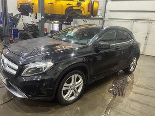 2016 Mercedes-Benz GLA 250 I (X156), чёрный, 2000000 рублей, вид 2