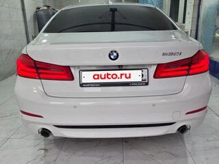 2017 BMW 5 серии 530i VII (G30/G31/G38), белый, 2800000 рублей, вид 4