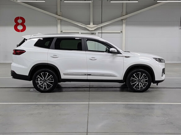 2024 Chery Tiggo 8 Pro Max I Рестайлинг, белый, 2650000 рублей - вид 3