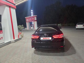2023 Toyota Camry VIII (XV70) Рестайлинг, чёрный, 2800000 рублей, вид 5