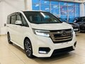 2021 Honda Stepwgn Spada V Рестайлинг, белый - вид 1