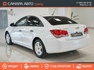2010 Chevrolet Cruze I, белый, 452000 рублей, вид 4