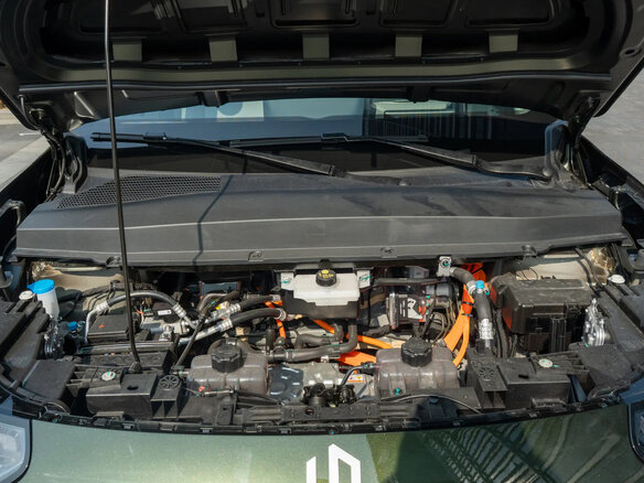2026 Leapmotor A10 53 kWh, зелёный, 2245000 рублей - вид 17
