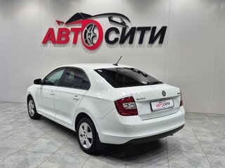 2018 Skoda Rapid I Рестайлинг, белый, 1430000 рублей, вид 5
