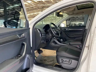 2022 Skoda Karoq I, белый, 1559000 рублей, вид 5