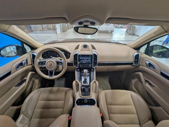 2017 Porsche Cayenne Diesel II Рестайлинг (958), коричневый - вид 25