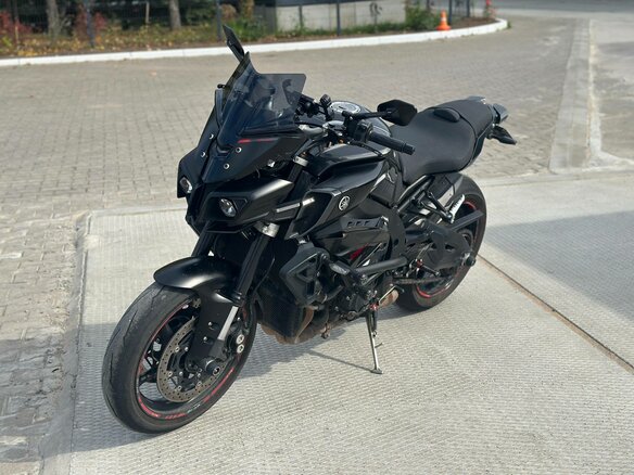 2018 Yamaha MT-10, чёрный, 1250000 рублей - вид 2