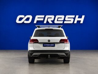 2019 Volkswagen Teramont I, белый, 3649088 рублей, вид 4