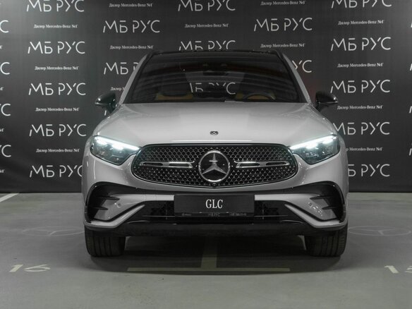 2026 Mercedes-Benz GLC 300 II (X254), серый - вид 4
