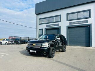 2013 Chevrolet Tahoe 6AT III, чёрный, 1799000 рублей, вид 2