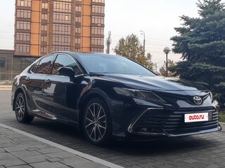2021 Toyota Camry VIII (XV70), чёрный, 1800000 рублей, вид 1