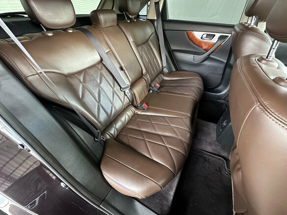 2014 Infiniti QX70, коричневый - вид 18