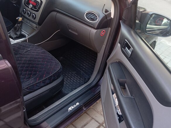 2009 Ford Focus II Рестайлинг, фиолетовый, 525000 рублей - вид 7