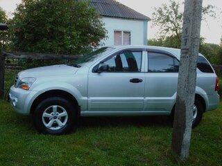 2007 Kia Sorento I Рестайлинг, серебристый, 900000 рублей, вид 3