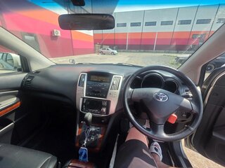 2003 Toyota Harrier II (XU30), серебристый, 1300000 рублей, вид 5