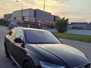 2021 Audi Q8 45 TDI I (4M), чёрный, 6800000 рублей, вид 1