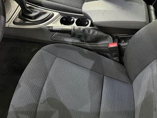 2011 BMW 1 серии 116i I (E81/E82/E87/E88) Рестайлинг, белый, 950000 рублей, вид 3