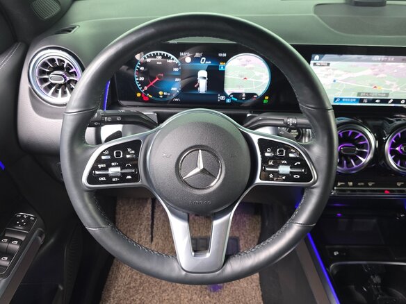 2022 Mercedes-Benz GLB 200 d I (X247), белый - вид 7
