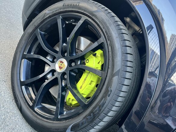 2019 Porsche Cayenne S III, чёрный, 7800000 рублей - вид 12