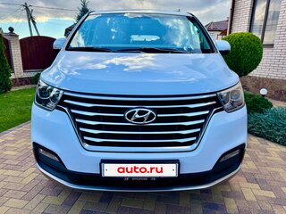2019 Hyundai Grand Starex I Рестайлинг 2, белый, 3750000 рублей, вид 3