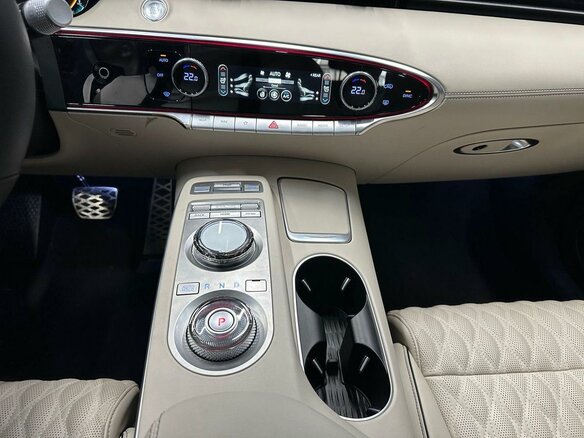 2023 Genesis GV70 I, красный, 10650000 рублей - вид 15