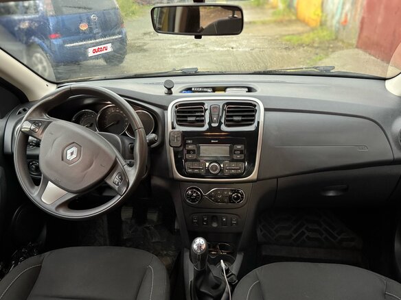 2017 Renault Sandero Stepway II, зелёный, 1150000 рублей - вид 10