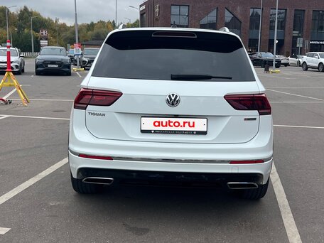 2019 Volkswagen Tiguan II, белый, 4100000 рублей, вид 2