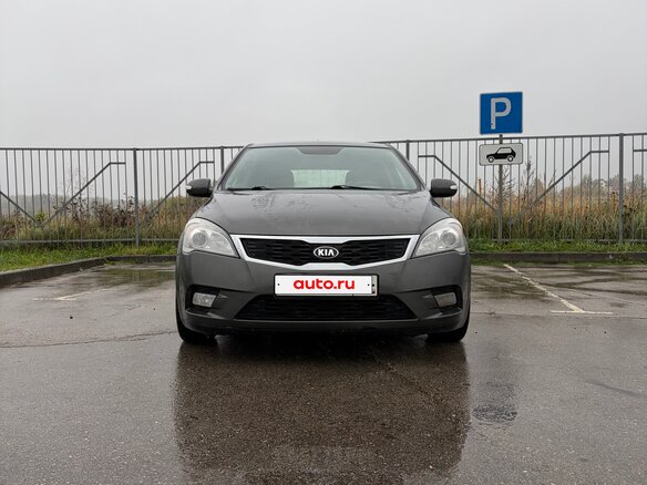 2010 Kia Ceed I Рестайлинг, серебристый, 540000 рублей - вид 6