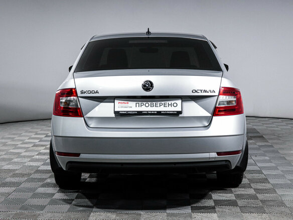 2017 Skoda Octavia III (A7) Рестайлинг, серебристый, 1498000 рублей - вид 5