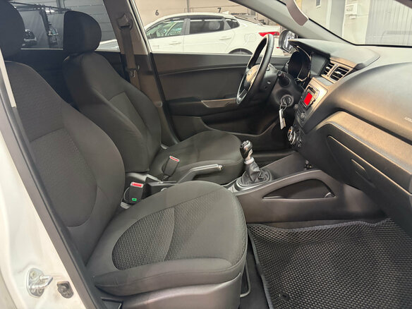 2014 Kia Rio III, белый, 897000 рублей - вид 14