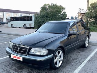 1994 Mercedes-Benz C-Класс 200 I (W202), чёрный, 199999 рублей, вид 2