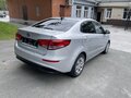 2017 Kia Rio III Рестайлинг, серебристый, 1110000 рублей - вид 6