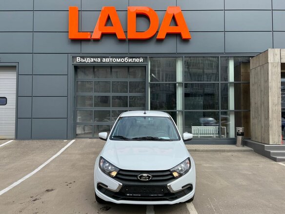 2026 Lada (ВАЗ) Granta I Рестайлинг, белый, 1131000 рублей - вид 6