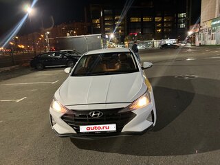2019 Hyundai Elantra VI (AD) Рестайлинг, белый, 800000 рублей, вид 1