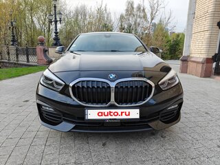 2021 BMW 1 серии 116d III (F40), чёрный, 2199000 рублей, вид 1