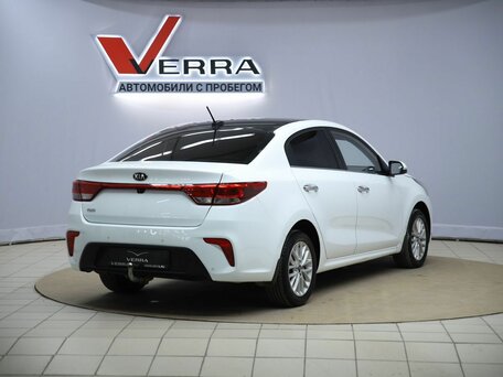2018 Kia Rio IV, белый, 1250000 рублей, вид 5