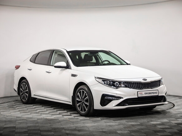 2018 Kia Optima IV Рестайлинг, белый, 1689000 рублей - вид 2