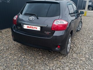 2010 Toyota Auris I Рестайлинг, серый, 700000 рублей, вид 3